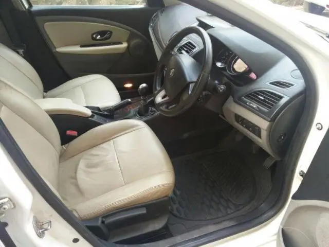 Renault Fluence 1.5 E2 2012
