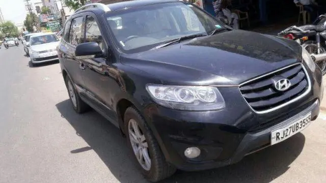 Hyundai Santa FE 2 WD AT 2012