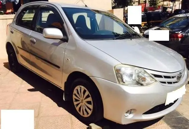 Toyota Etios Liva G 2011