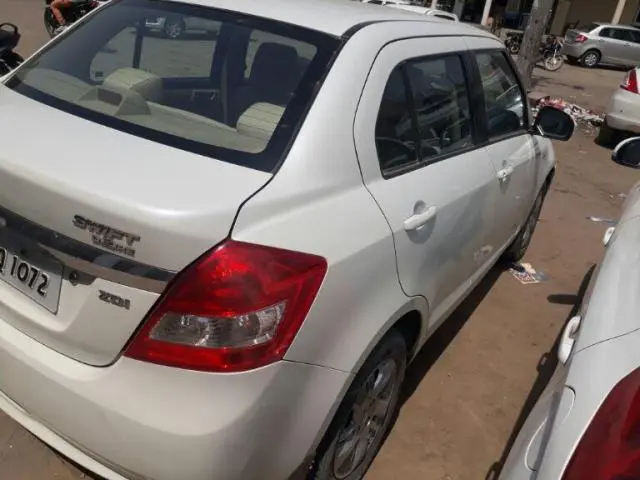 Maruti Suzuki Swift DZire ZDi 2012