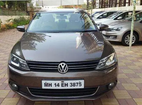 Volkswagen Jetta 2.0L TDI Highline AT 2014
