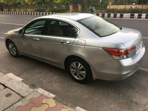 Honda Accord 2.4 VTi-L MT 2009