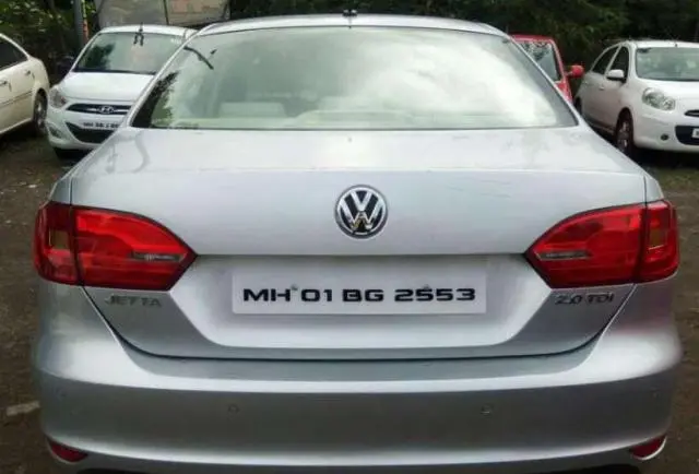 Volkswagen Jetta 2.0 TDI HIGHLINE MT 2013