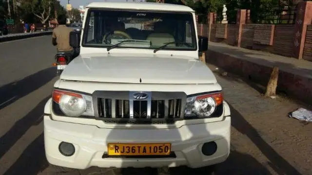 Mahindra Bolero SLE 2015