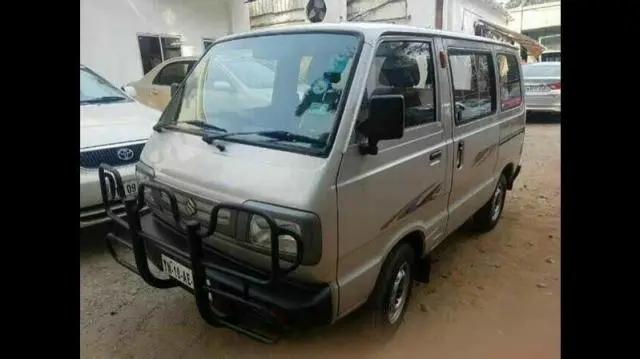 Maruti Suzuki Omni 5 SEATER 2011