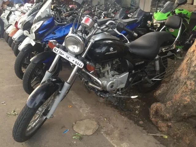 Bajaj Avenger 220cc 2009