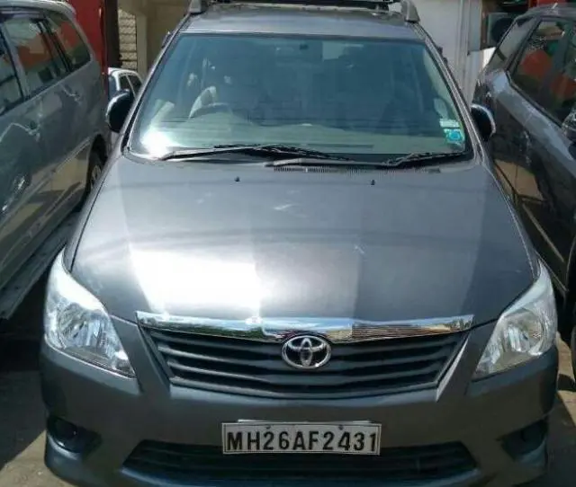 Toyota Innova 2.5 G 2013
