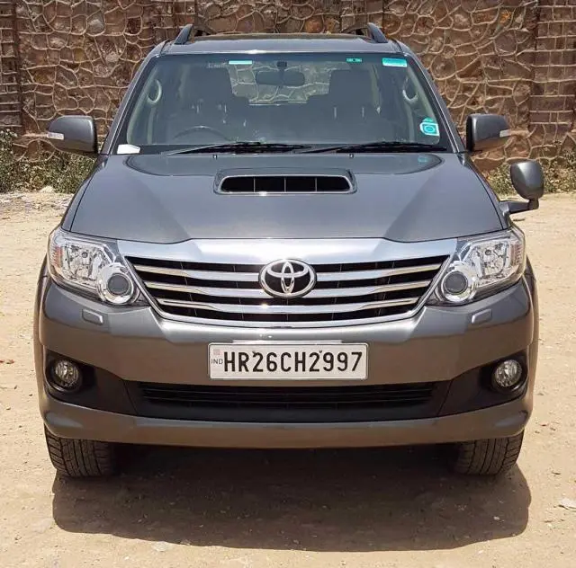 Toyota Fortuner 3.0 4x4 AT 2014
