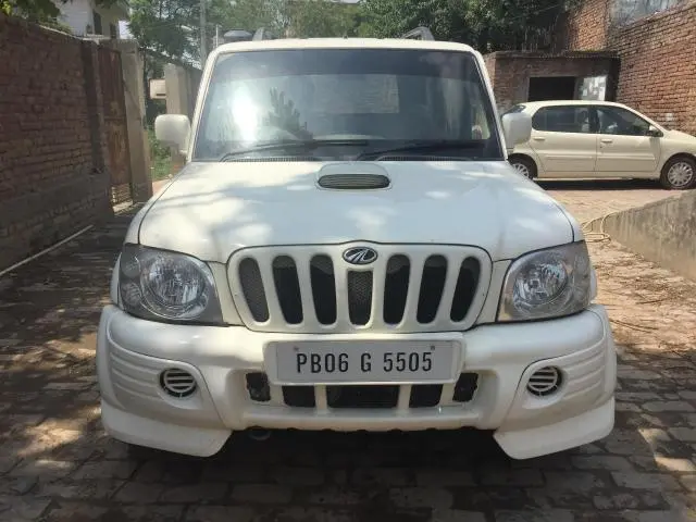 Mahindra Scorpio 2.6 2007