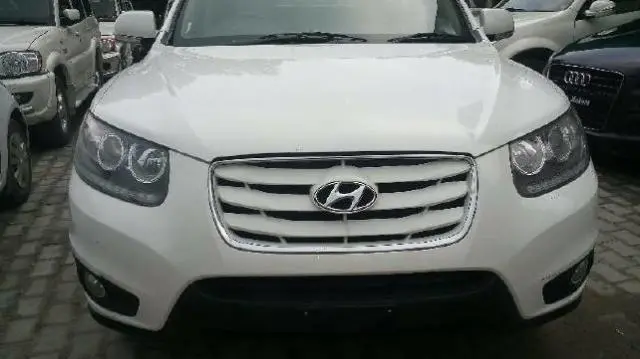 Hyundai Santa FE 4 WD AT 2011