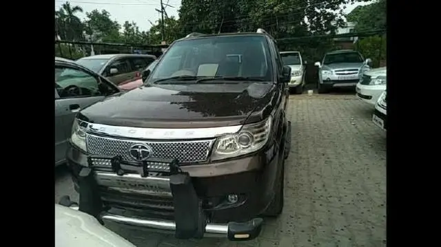 Tata Safari Storme 2.2 VX 4x2 2013