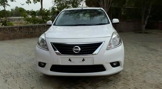Nissan Sunny XV DIESEL 2012