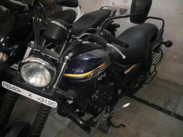 Bajaj Avenger Street 150 2016