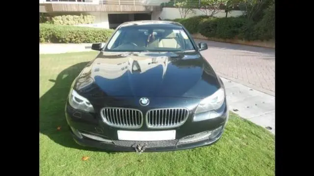 BMW 5 Series 523I 2010
