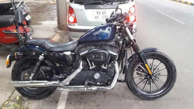Harley-Davidson Iron 883 2012