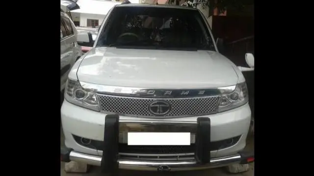Tata Safari Storme 2.2 LX 4x2 2012