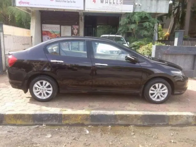 Honda City V MT 2013