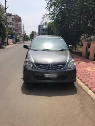Toyota Innova 2.5 G 2010