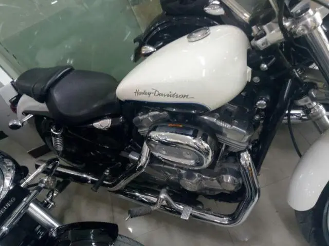 Harley-Davidson Superlow 2014