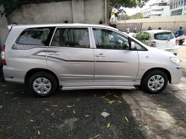 Toyota Innova 2.5 G 2014