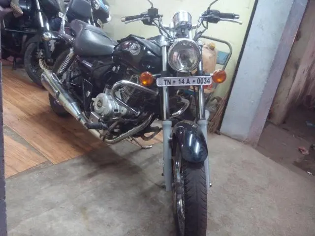 Bajaj Avenger 220cc 2014