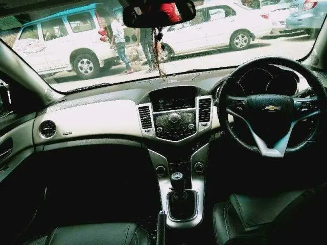 Chevrolet Cruze 2.0 LTZ MT 2012