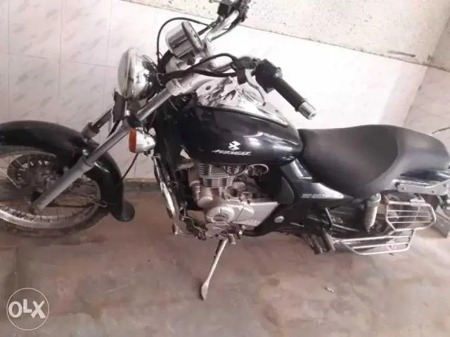 Bajaj Avenger 220cc 2012