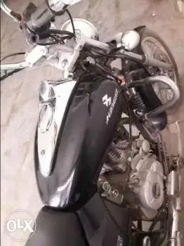 Bajaj Avenger 220cc 2012