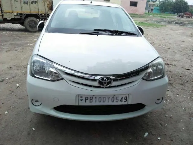 Toyota Platinum Etios GD 2012