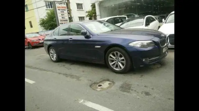 BMW 5 Series 520D LUXURY LINE 2010