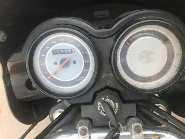 Bajaj Platina 100cc 2012