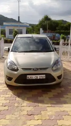 Ford Figo 1.4 TDCI TITANIUM 2010