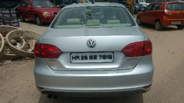 Volkswagen Jetta 2.0 TDI HIGHLINE MT 2012