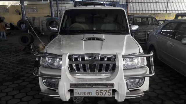 Mahindra Scorpio VLX 2011