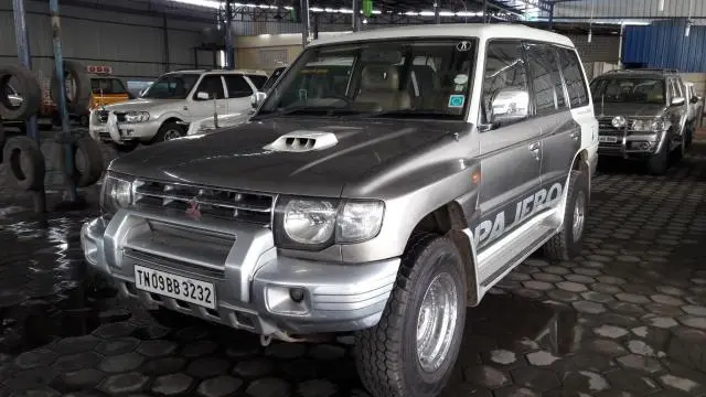 Mitsubishi Pajero Sport 4X4 MT 2009
