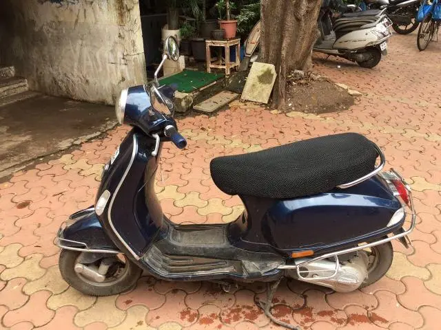 Piaggio Vespa 125cc 2012