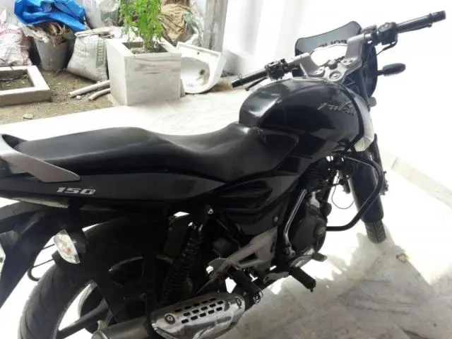 Bajaj Pulsar 150cc 2011