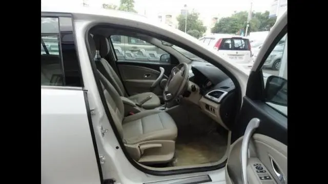 Renault Fluence 1.5 E4 2011