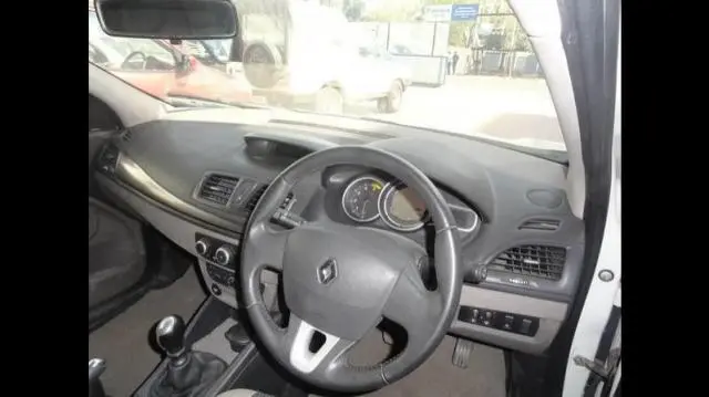 Renault Fluence 1.5 E2 2013