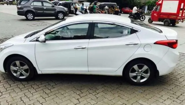 Hyundai Elantra 1.6 SX AT 2015