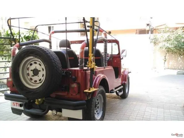 Mahindra Jeep MM 540 1990
