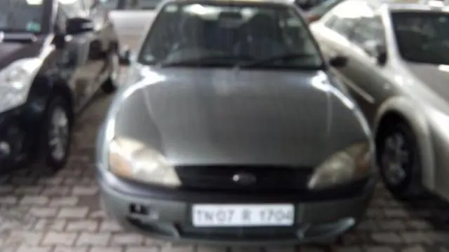 Ford Ikon 1.3 EXI 2000