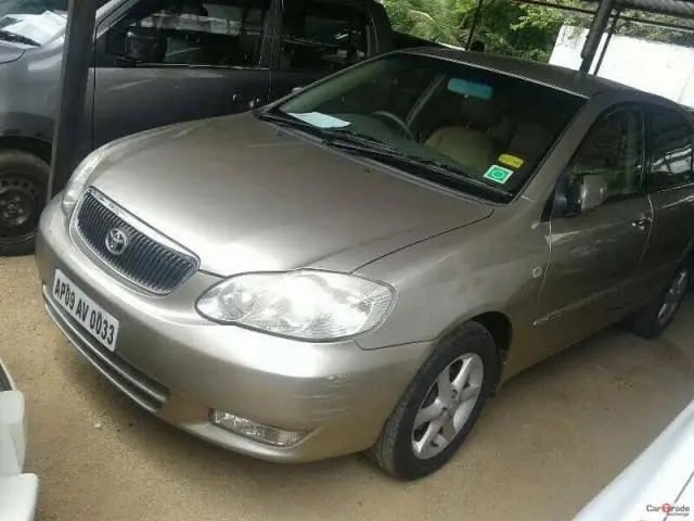 Toyota Corolla H2 2004