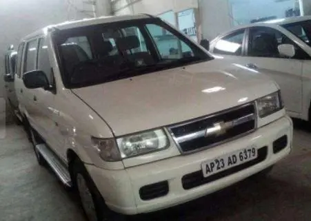 Chevrolet Tavera Neo 3 LS- 7 STR BS-III 2011