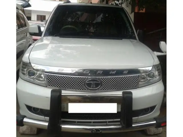 Tata Safari Storme 2.2 LX 4x2 2012
