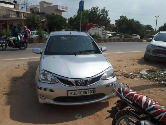 Toyota Etios Liva GD 2012