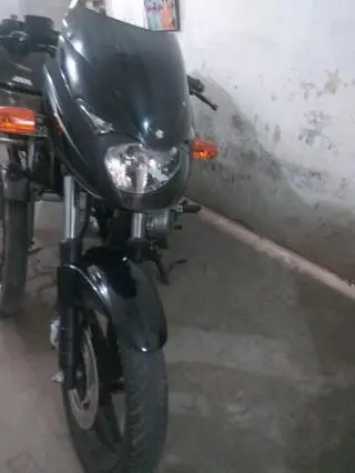Bajaj Pulsar 180cc 2016