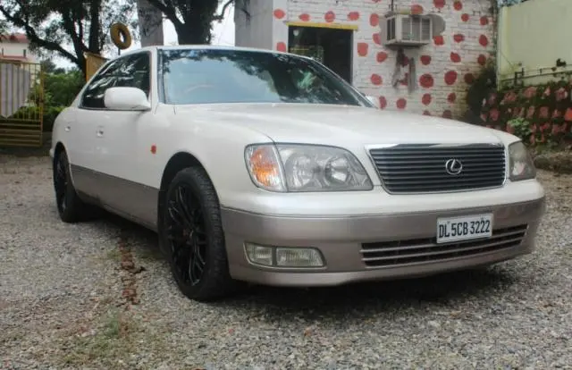 Lexus LS 400 1999