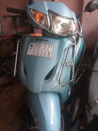 Honda Activa 110cc 2011
