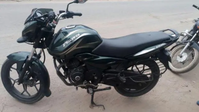 Bajaj Discover 150cc 2015
